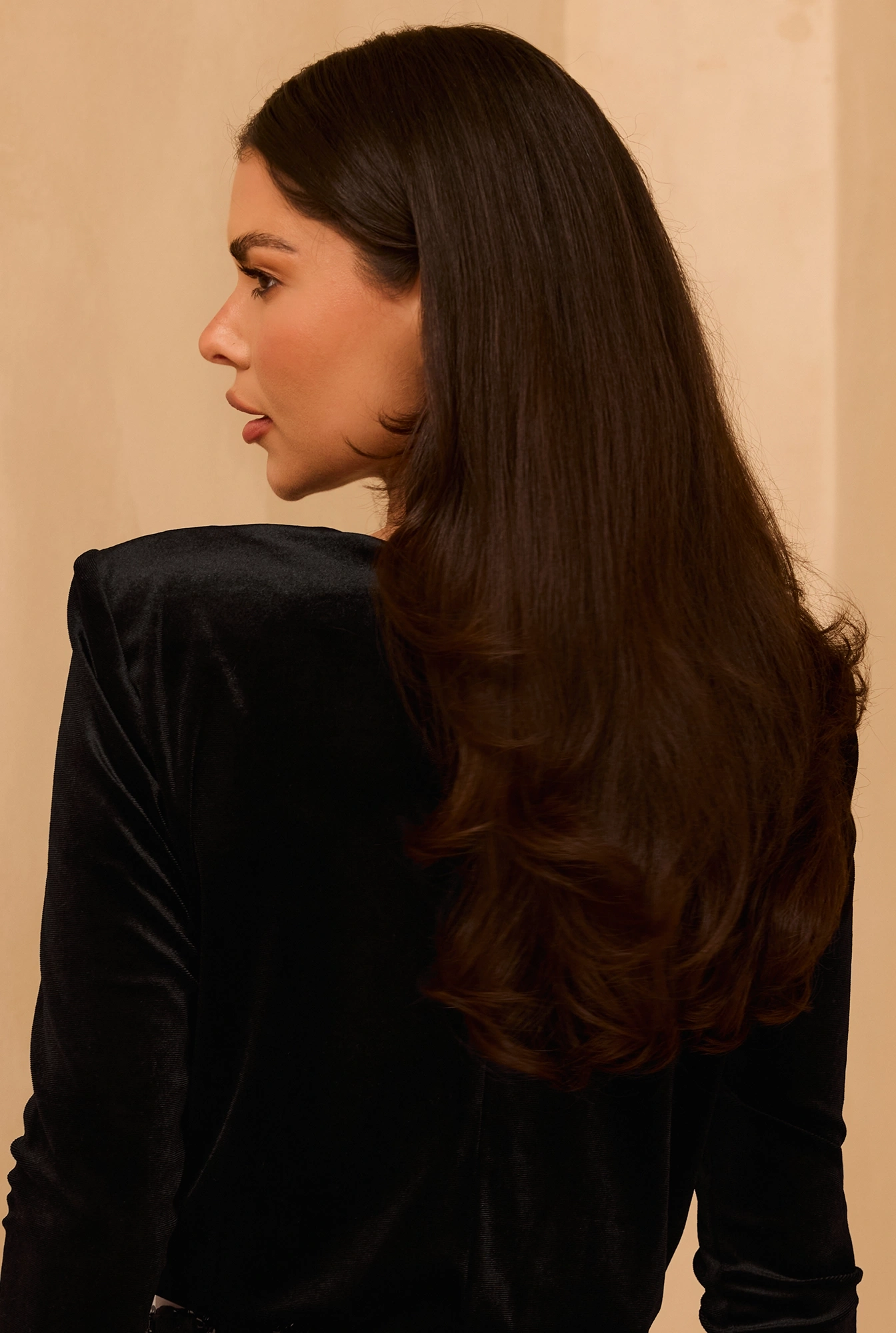 Usilia – completo nero: top + gonna